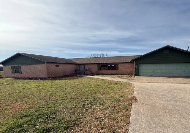 Homes for sale in Kosse, TX | 104 S Lilly St, Kosse, TX 76653 | MLS# 21187845