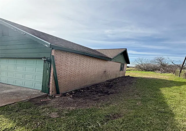 Homes for sale in Kosse, TX | 104 S Lilly St, Kosse, TX 76653 | MLS# 21187845