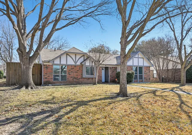 Homes for sale in Duncanville, TX | 1318 Oak Run Dr, Duncanville, TX 75137 | MLS# 21183931