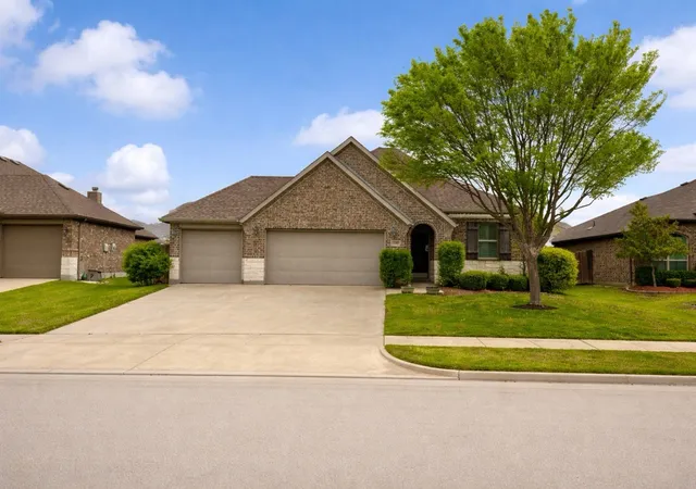 Photo 3 of Single family home for sale at 108 Zion Ln, Forney, TX 75126 | MLS# 21188152 | Listing updated on 2026-09-30