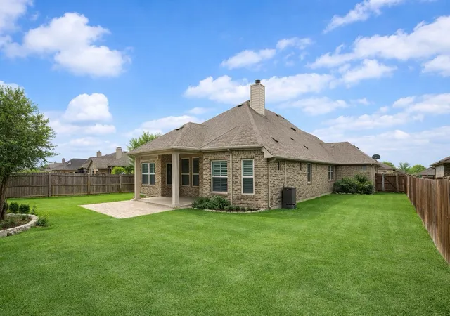 Photo 4 of Single family home for sale at 108 Zion Ln, Forney, TX 75126 | MLS# 21188152 | Listing updated on 2026-09-30