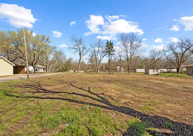 Photo 1 of Land for sale at 705 E Cherry St, Paris, TX 75460 | MLS# 21188159 | Listing updated on 2026-07-24