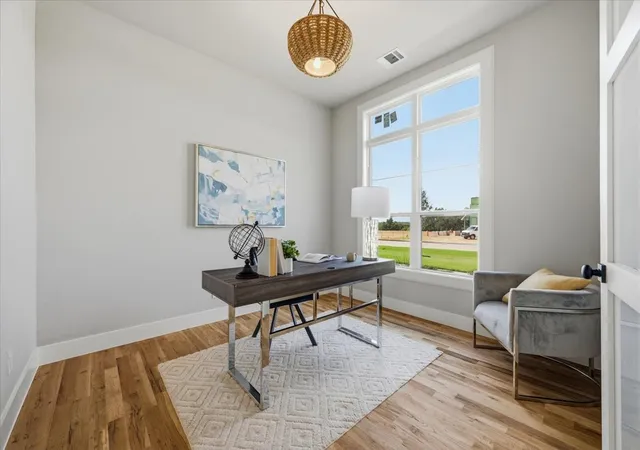 Photo 4 of Single family home for sale at 1730 Carroll Moran Trl, Midlothian, TX 76065 | MLS# 21188180 | Listing updated on 2026-09-22