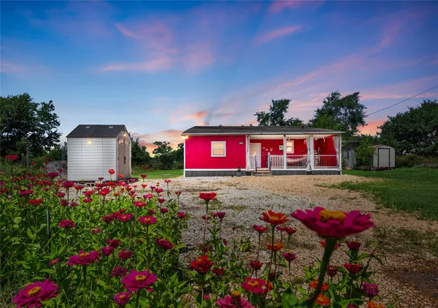 Photo 2 of Single family home for sale at 447 Masthead, Gun Barrel City, TX 75156 | MLS# 21188202 | Listing updated on 2026-08-19