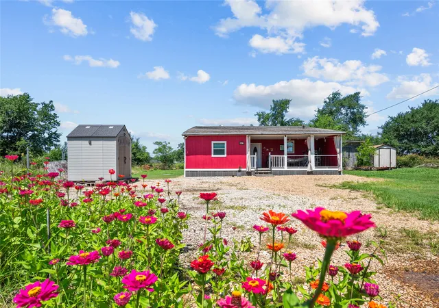 Photo 3 of Single family home for sale at 447 Masthead, Gun Barrel City, TX 75156 | MLS# 21188202 | Listing updated on 2026-08-19