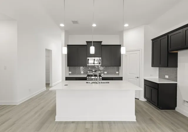 Photo 2 of Sale Pending at 3112 Goldfinch Dr, Royse City, TX 75189 | MLS# 21188389 | Listing updated on 2026-08-25