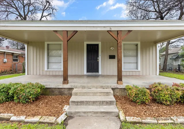 5th image of 3554 Winston Rd, Fort Worth, TX 76109 | MLS# 21188393