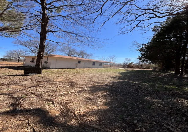 Homes for sale in Gun Barrel City, TX | 454 Luther Ln, Gun Barrel City, TX 75156 | MLS# 21188412