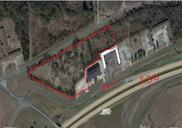 Photo 2 of Land for sale at 1330 Jefferson St E, Sulphur Springs, TX 75482 | MLS# 21187466 | Listing updated on 2026-08-28