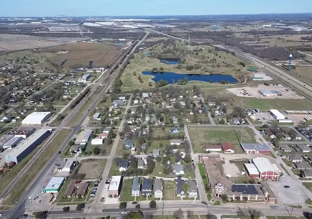 Homes for sale in Ferris, TX | 205 E 5th St, Ferris, TX 75125 | MLS# 21186946