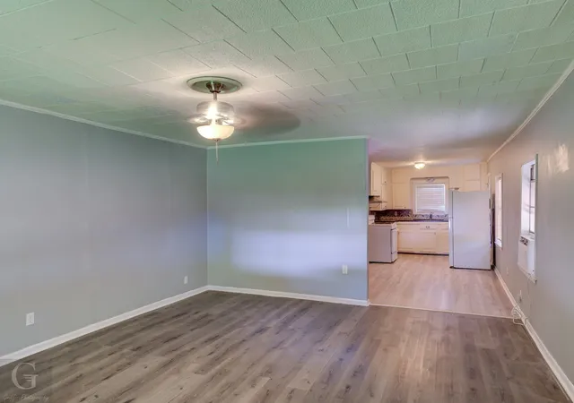 Photo 2 of Sale Pending at 614 Patton St, Bossier City, LA 71112 | MLS# 21186229 | Listing updated on 2026-08-03