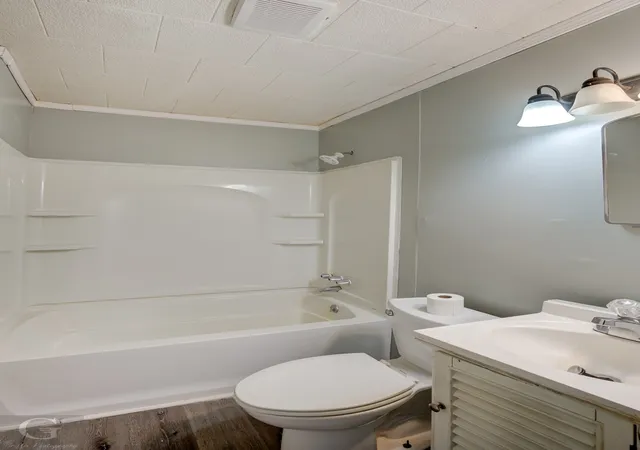 Photo 4 of Sale Pending at 614 Patton St, Bossier City, LA 71112 | MLS# 21186229 | Listing updated on 2026-08-03