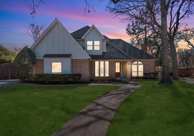 Photo 1 of Single family home for sale at 4706 El Brevo Ct, Arlington, TX 76017 | MLS# 21187574 | Listing updated on 2026-08-18