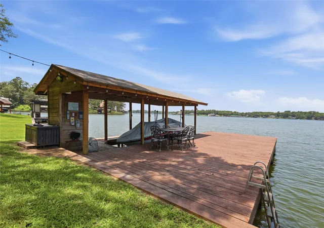 Homes for sale in Scroggins, TX | 305 South Park Rd, Scroggins, TX 75480 | MLS# 21188646