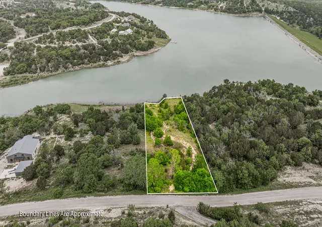 Homes for sale in Bluff Dale, TX | 1165 Anchors Wy, Bluff Dale, TX 76433 | MLS# 21187085