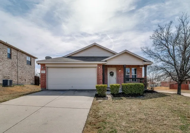 Photo 1 of Sale Pending at 2429 N Emerald Ln, Mc Kinney, TX 75071 | MLS# 21160348 | Listing updated on 2026-07-16