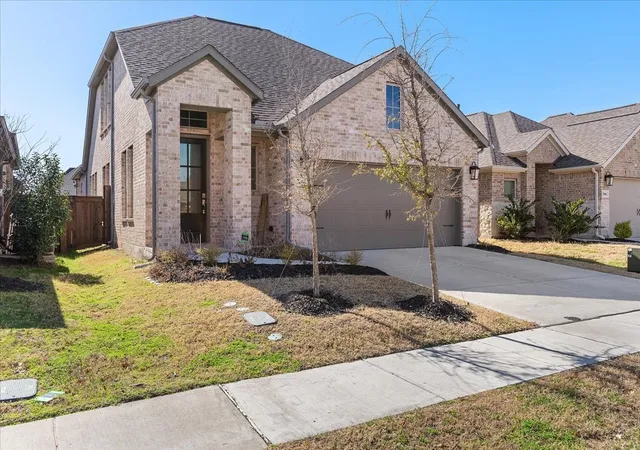 Photo 2 of Single family home for sale at 2008 Croftbank St, Forney, TX 75126 | MLS# 21188713 | Listing updated on 2026-07-10