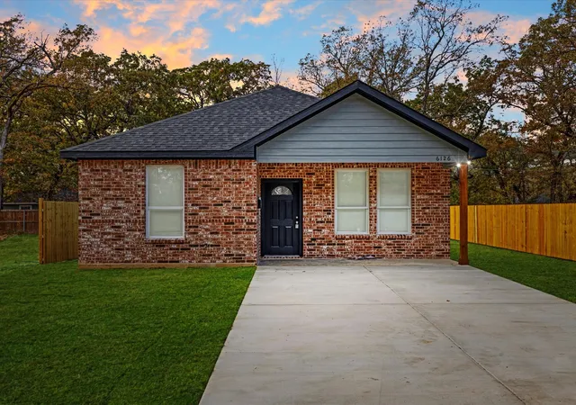 Homes for sale in Mabank, TX | 6126 Inca Dr, Mabank, TX 75156 | MLS# 21188987