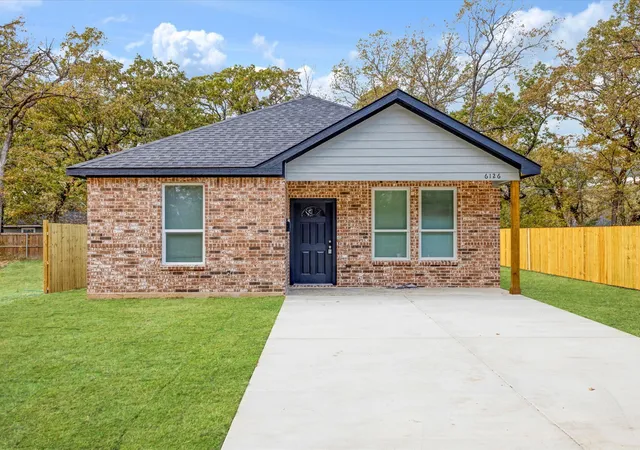 Homes for sale in Mabank, TX | 6126 Inca Dr, Mabank, TX 75156 | MLS# 21188987