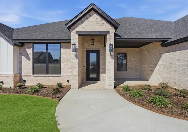 4th image of 3152 Infinity Dr, Weatherford, TX 76087 | MLS# 21187775