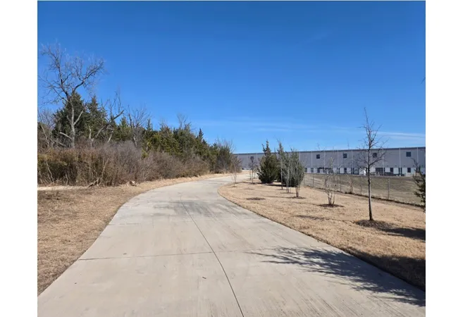 Photo 1 of Land for sale at 3020 Columbine Ave, Dallas, TX 75241 | MLS# 21189300 | Listing updated on 2026-08-19