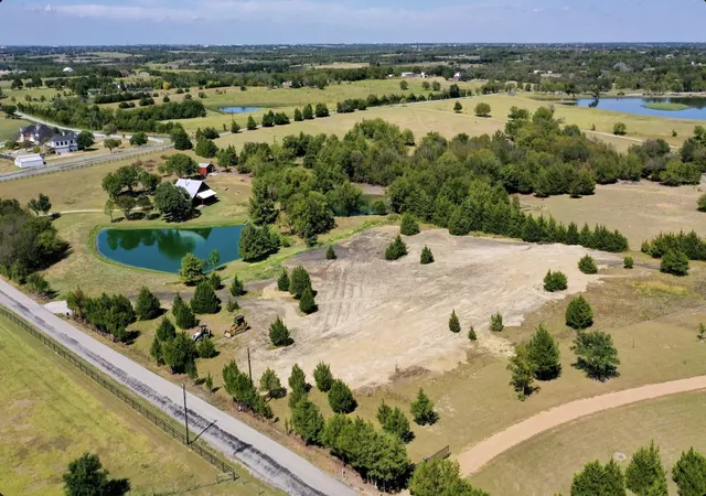 Photo 1 of Land for sale at 265 Cornstalk Rd, Rockwall, TX 75032 | MLS# 21189405 | Listing updated on 2026-08-31