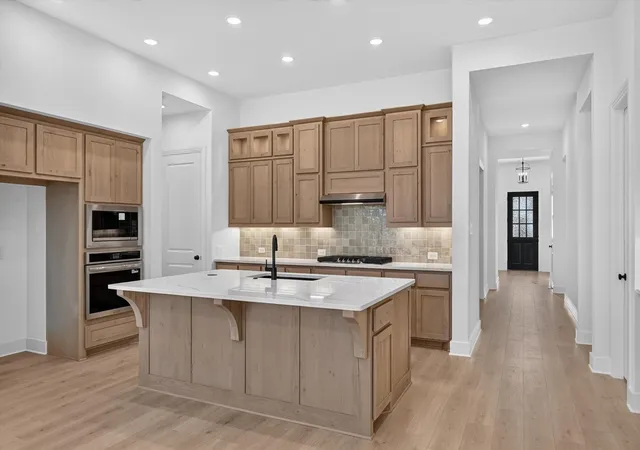 Photo 2 of Sale Pending at 2802 Cedar Rdg, Sherman, TX 75092 | MLS# 21189393 | Listing updated on 2026-09-07