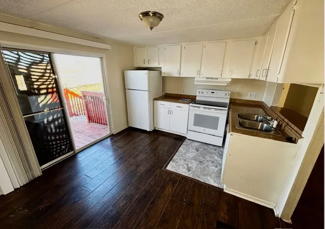 Photo 3 of Sale Pending at 5700 Texas St, Joshua, TX 76058 | MLS# 21189444 | Listing updated on 2026-08-26