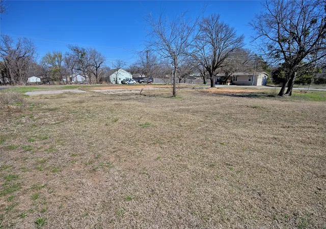 Photo 4 of Land for sale at 300 S Mill St, Bowie, TX 76230 | MLS# 21189495 | Listing updated on 2026-08-17