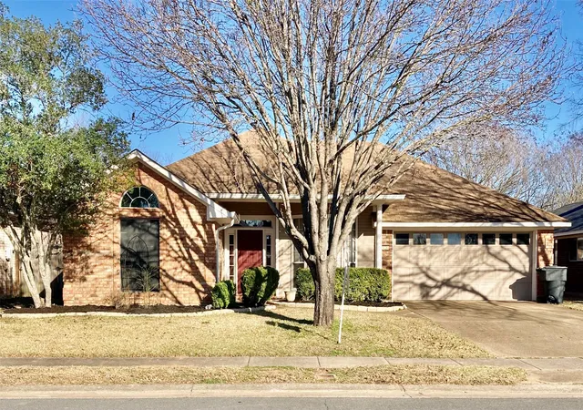 2nd image of 2126 Middle Creek Blvd, Bossier City, LA 71111 | MLS# 21189742