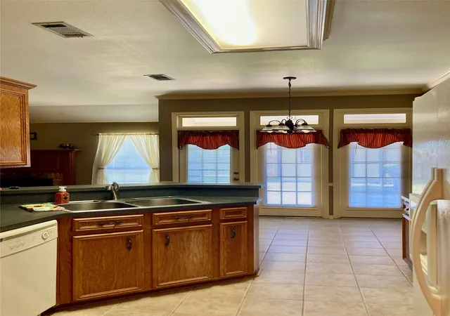 4th image of 2126 Middle Creek Blvd, Bossier City, LA 71111 | MLS# 21189742