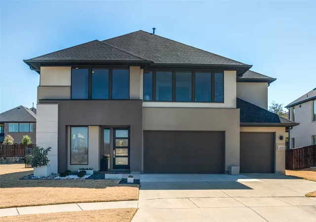 Photo 2 of Sale Pending at 2885 Powlett Creek Dr, Frisco, TX 75034 | MLS# 21184378 | Listing updated on 2026-04-03