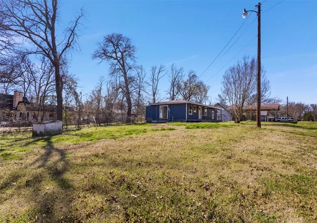 Homes for sale in Tool, TX | 2016 Gavin Rd, Tool, TX 75143 | MLS# 21189834