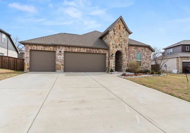 2nd image of 5823 Heatherwood Loop, Sachse, TX 75048 | MLS# 21187323
