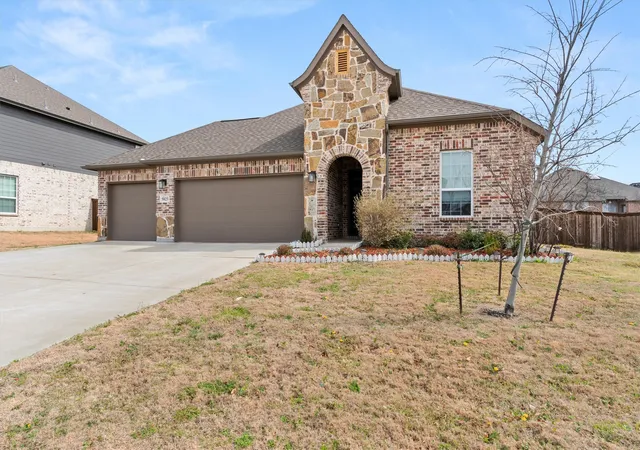 3rd image of 5823 Heatherwood Loop, Sachse, TX 75048 | MLS# 21187323