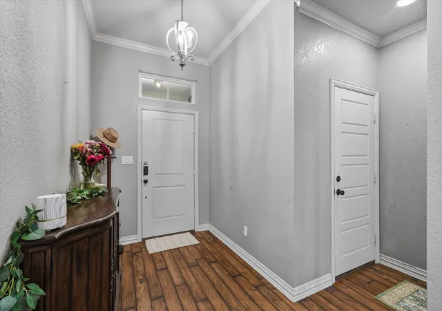 Photo 3 of Single family home for sale at 3123 Oak Bnd, Tyler, TX 75707 | MLS# 21189989 | Listing updated on 2026-08-04