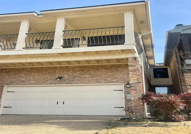 Homes for sale in Rockwall, TX | 5709 Southern Cross Dr, Rockwall, TX 75032 | MLS# 21189856