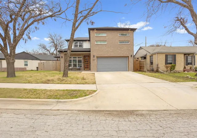 3rd image of 3307 Mission St, Fort Worth, TX 76109 | MLS# 21190561