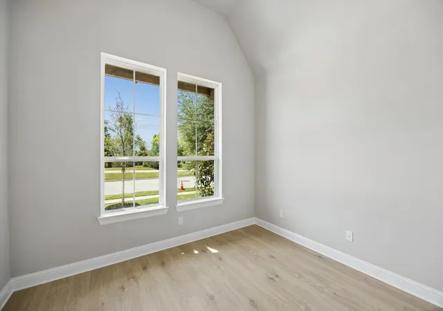 Photo 4 of Single family home for sale at 801 Lost Woods Wy, Mc Kinney, TX 75071 | MLS# 21190849 | Listing updated on 2026-08-18
