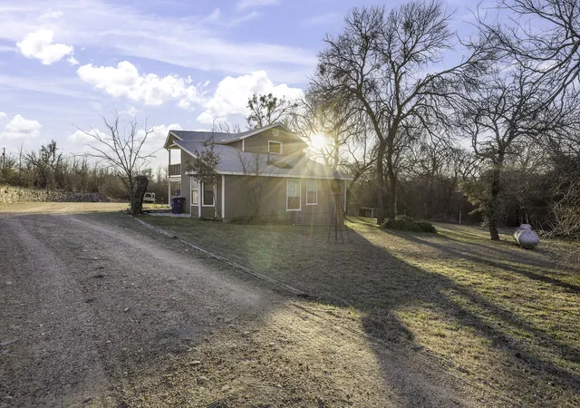 Homes for sale in Dublin, TX | 401 Sandy Ln, Dublin, TX 76446 | MLS# 21190801
