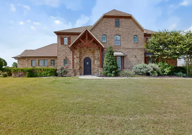 Homes for sale in Celina, TX | 4651 High Point Dr, Celina, TX 75009 | MLS# 21189998