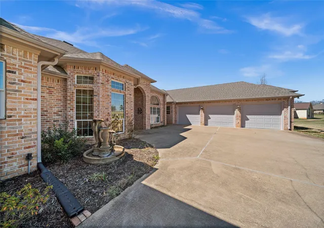 Homes for sale in Jacksonville, TX | 264 C R 1431, Jacksonville, TX 75766 | MLS# 21188257