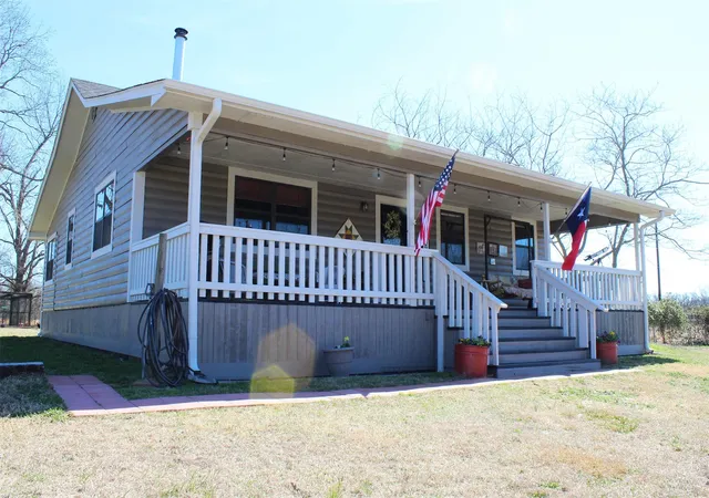 Photo 1 of Single family home for sale at 4776 Ne County Road 2120 Road, Talco, TX 75487 | MLS# 21190478 | Listing updated on 2026-10-01