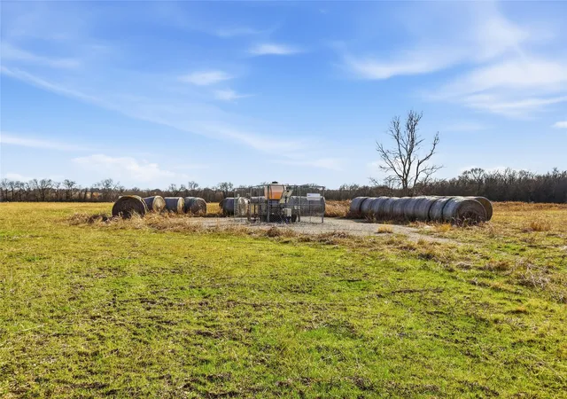 Photo 3 of Land for sale at Tbd Donald Rd, Krum, TX 76249 | MLS# 21187573 | Listing updated on 2026-10-04