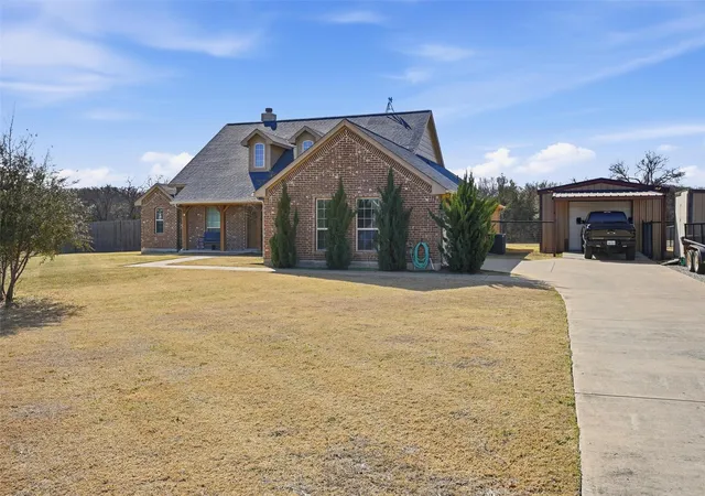 Homes for sale in Springtown, TX | 144 Brady Coleman Ln, Springtown, TX 76082 | MLS# 21189737