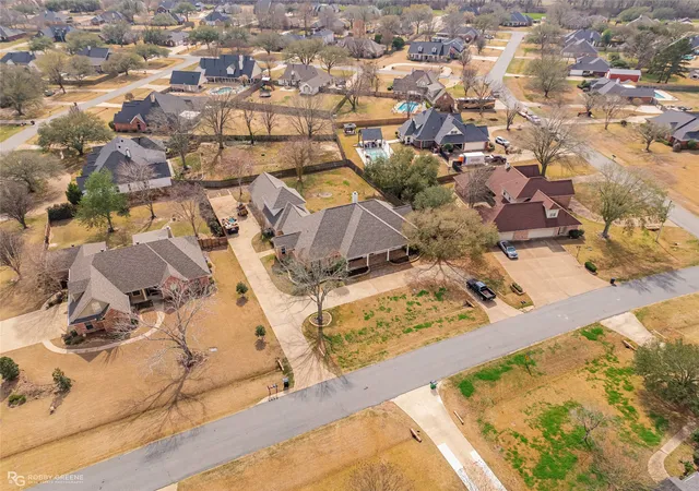 2nd image of 304 Tealwood, Bossier City, LA 71111 | MLS# 21191604
