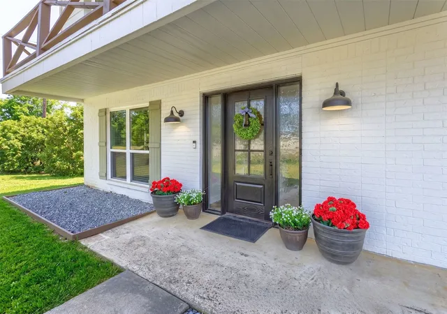 Photo 3 of Sale Pending at 1566 Davy Ln, Denison, TX 75020 | MLS# 21186203 | Listing updated on 2026-07-20