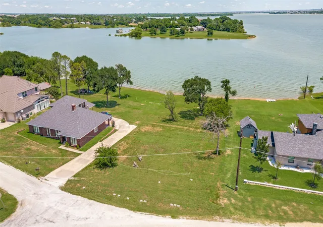 Photo 4 of Land for sale at 1505 Hillcrest Dr, Little Elm, TX 75068 | MLS# 21190529 | Listing updated on 2026-08-31
