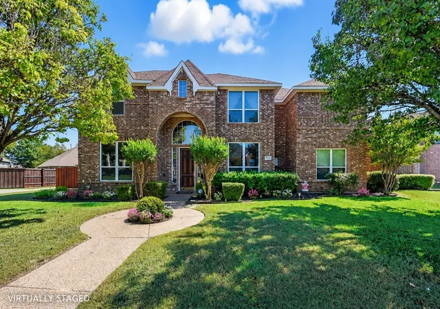 Homes for sale in Plano, TX | 3612 Trailview Dr, Plano, TX 75074 | MLS# 21191904