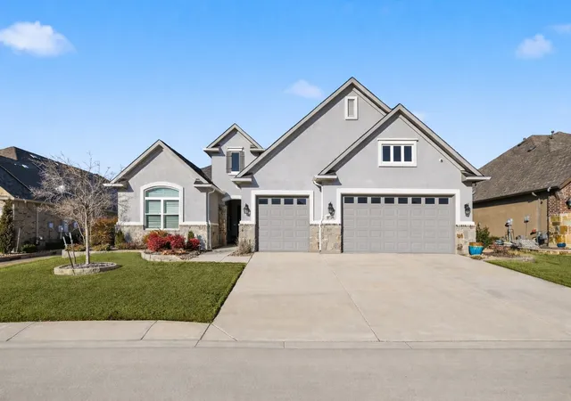 Photo 1 of Single family home for sale at 10720 Goodland Dr, Denton, TX 76207 | MLS# 21191675 | Listing updated on 2026-08-21
